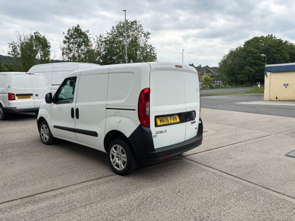 2016 Fiat Doblo 1.3 16V MultiJet - Image 9