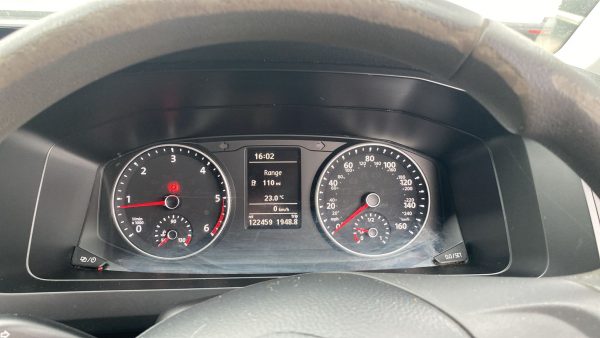 VW Transporter T28 Startline TDI - Image 13