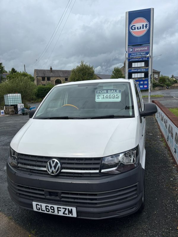 VW TRANSPORTER T28 STARTLINE TDI
