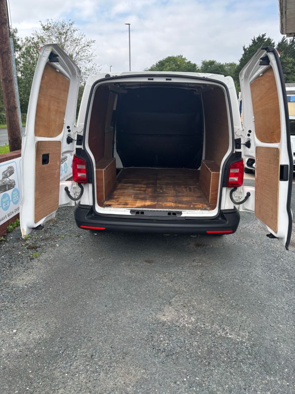 VW TRANSPORTER T28 STARTLINE TDI - Image 6