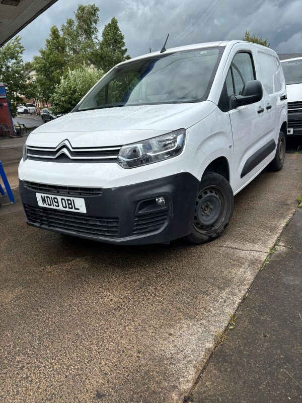 Citroen Berlingo 650 Enterprise M Bluehdi - Image 2