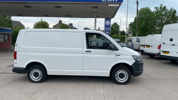 VW Transporter T28 Startline TDI - Image 3