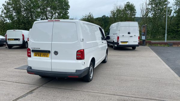 VW Transporter T28 Startline TDI - Image 5