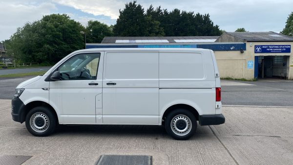 VW Transporter T28 Startline TDI - Image 8