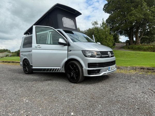 VW Transporter T30 TDI Trendline Campervan Conversion - Image 7